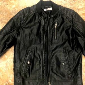 Jacket H&M black size 9-10Y